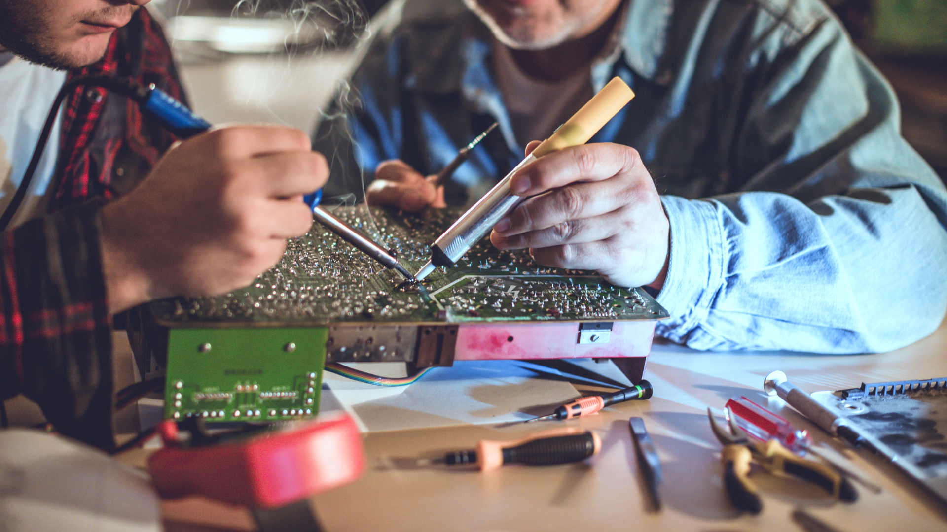 PCB Testing: Benefits and Solutions