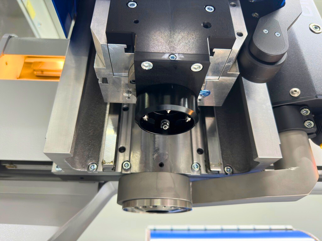 Adquisición de CNC en Eiit