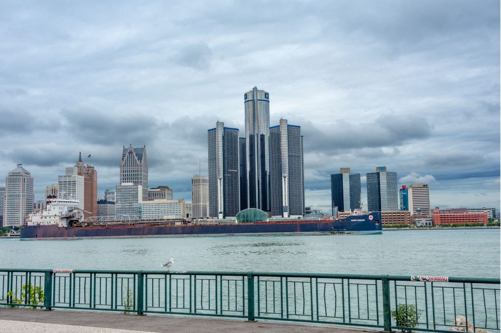Reinassance Center, sede de general Motors, Detroit, EEUU
